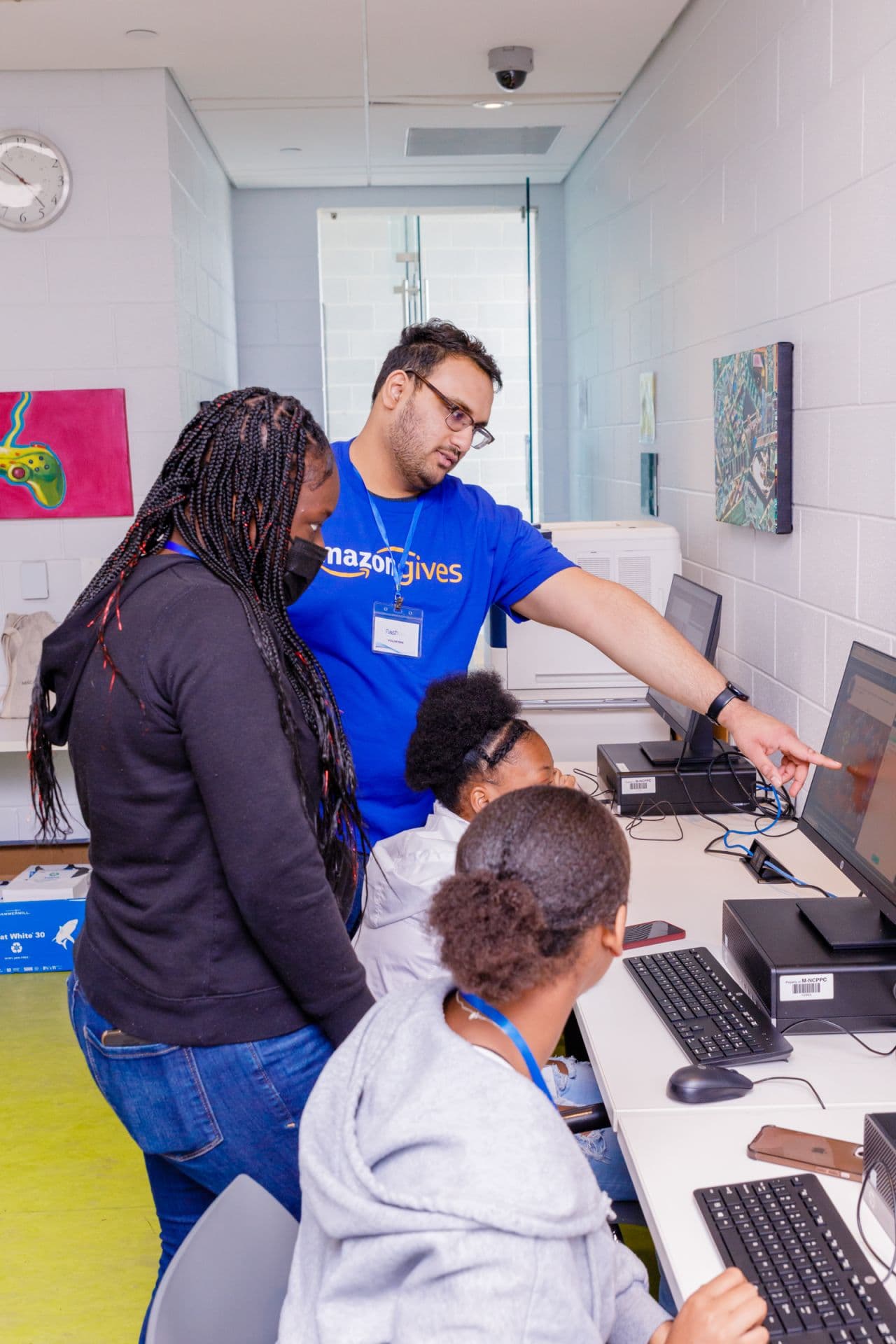 Inspiring Young Minds at Flash Tech Summit